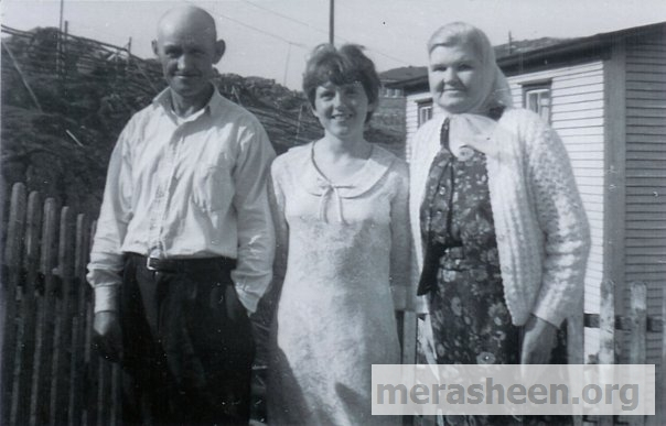 Harold Rose, his daughter Nellie (Rose) Pittman and wife Bride Rose.&amp;nbsp; Harold is the son of Jim Rose.